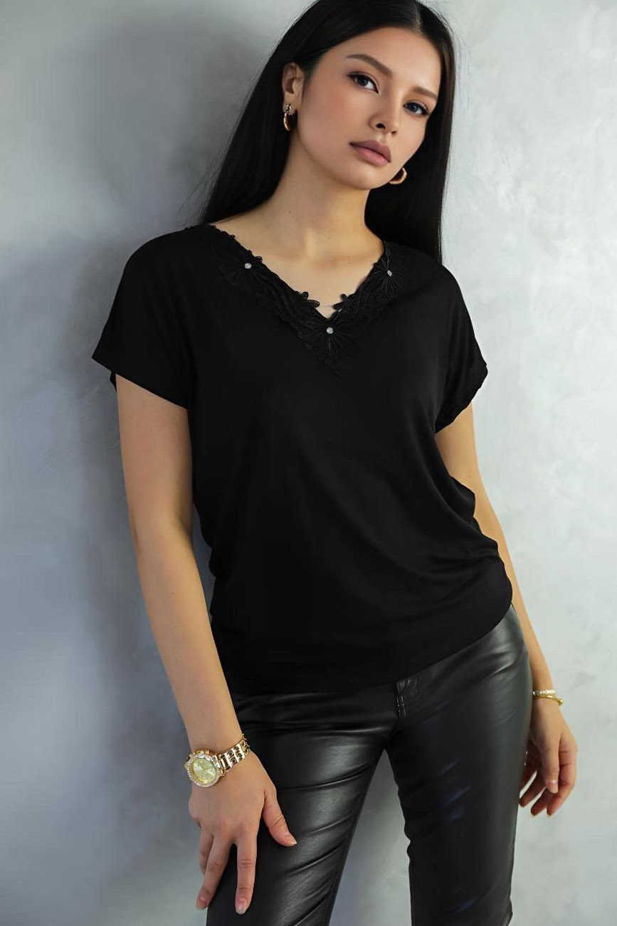 https://customers.birissine.com/public/uploads/product_gallery/09042025A71jpeg-birissine-afad767b4543.jpeg