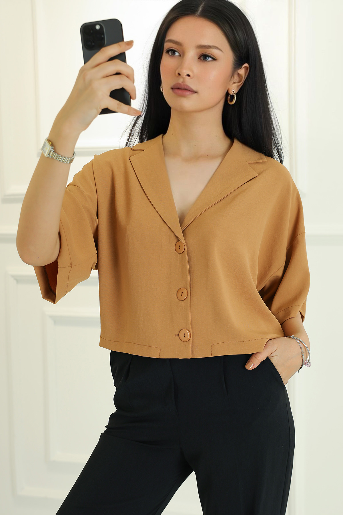 https://customers.birissine.com/public/uploads/product_gallery/241A8735jpg-birissine-68ba92e10f4d.jpg