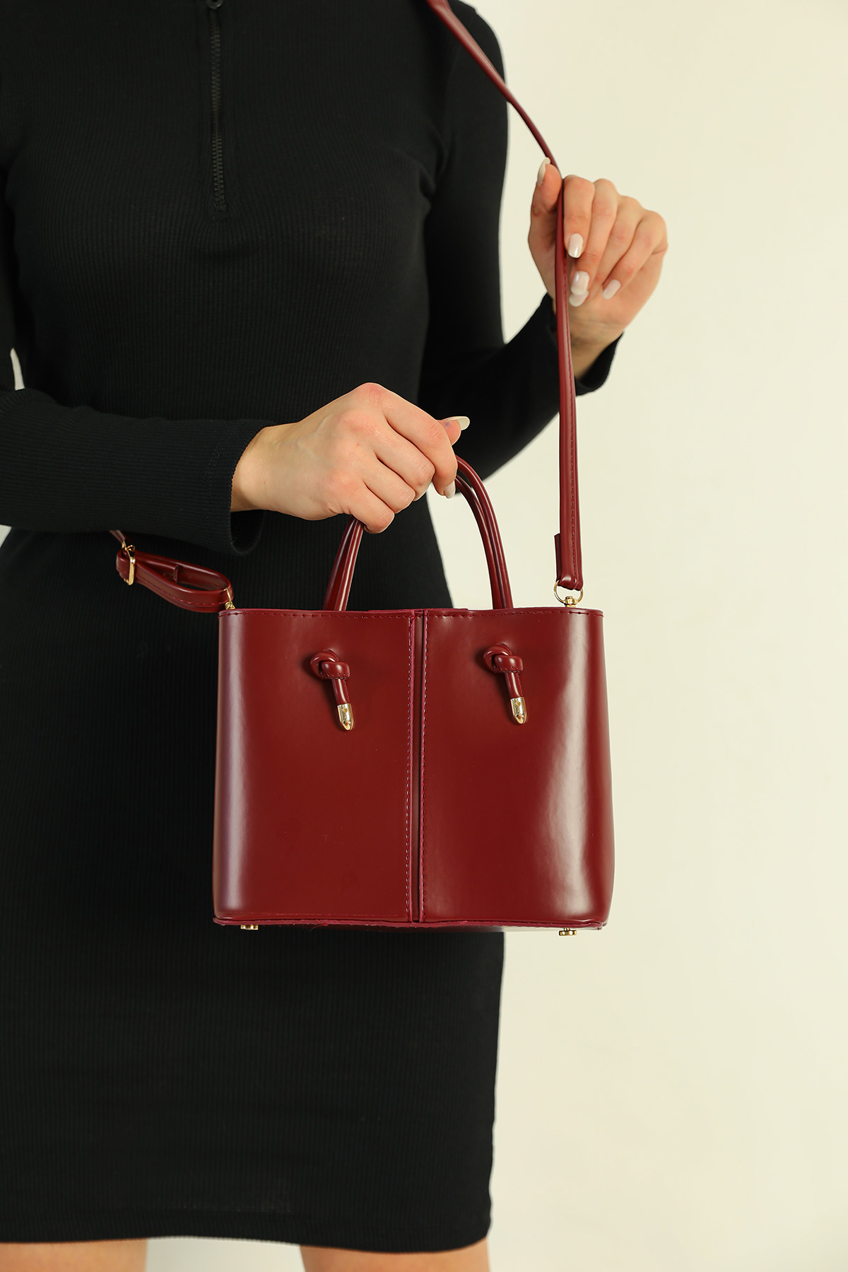 https://customers.birissine.com/public/uploads/product_gallery/241a580-1737193445-17391715233.jpg