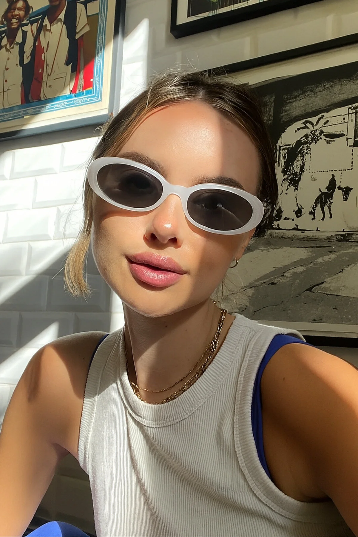 Voque Oval Retro Kadın Güneş Gözlüğü Beyaz