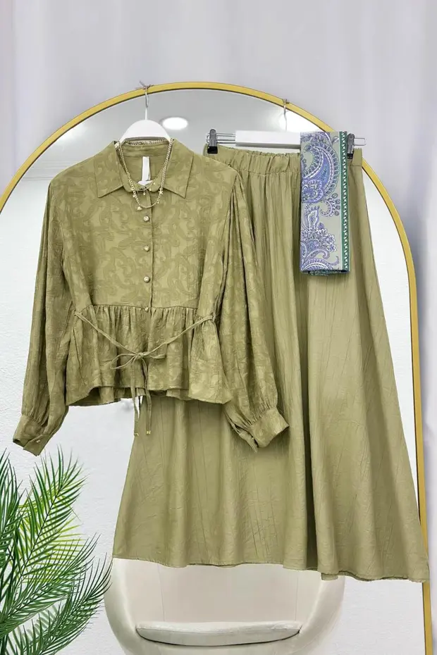 https://customers.birissine.com/public/uploads/product_gallery/AIKHAKwebp-birissine-6c0461d2b6ee.webp