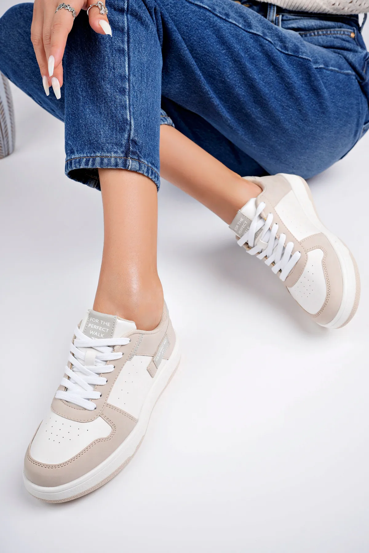 https://customers.birissine.com/public/uploads/product_gallery/BEJwebp-birissine-40471d9c240d.webp