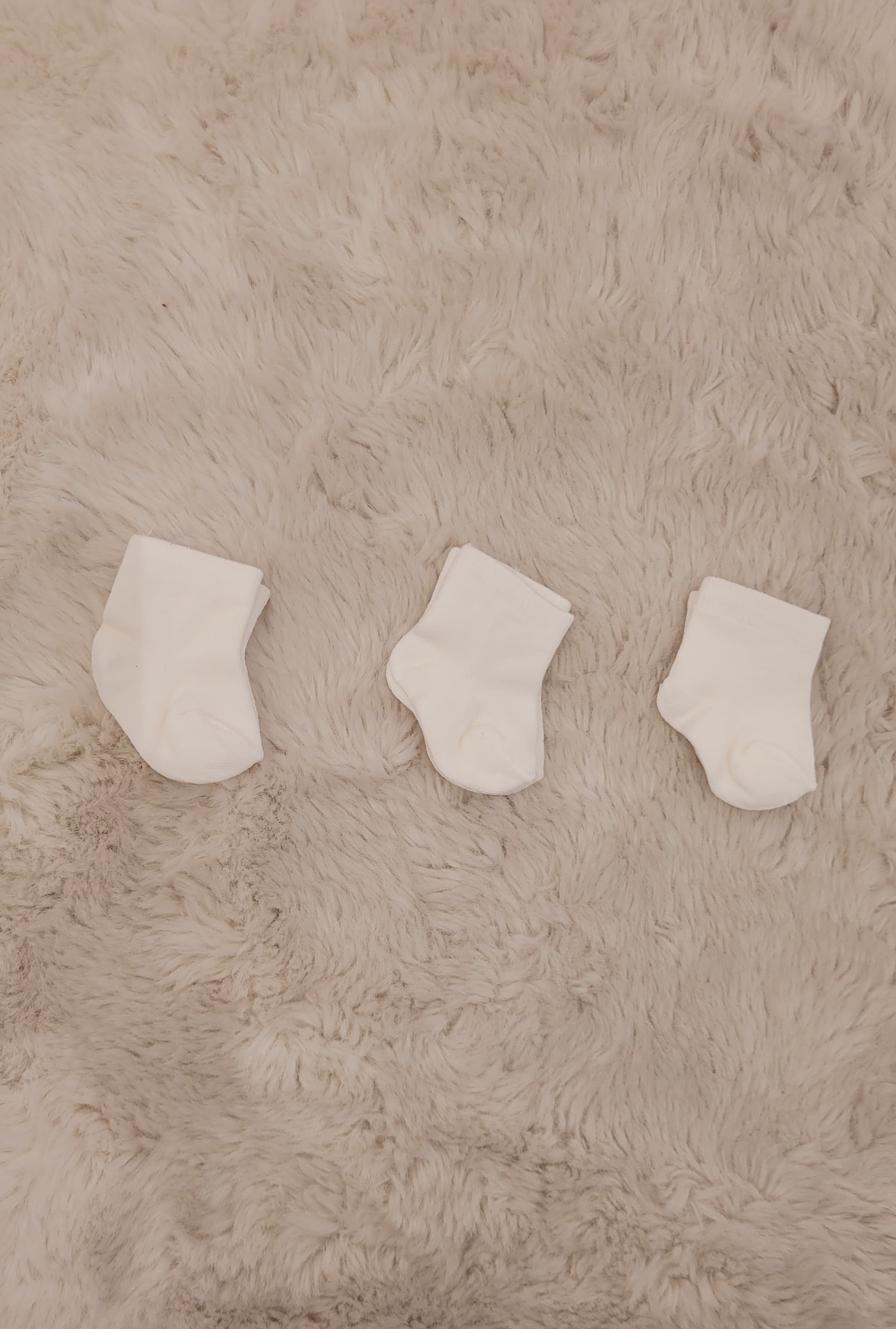 Düz Renk 3'lü Yenidoğan Unisex Bebek Çorap Ekru