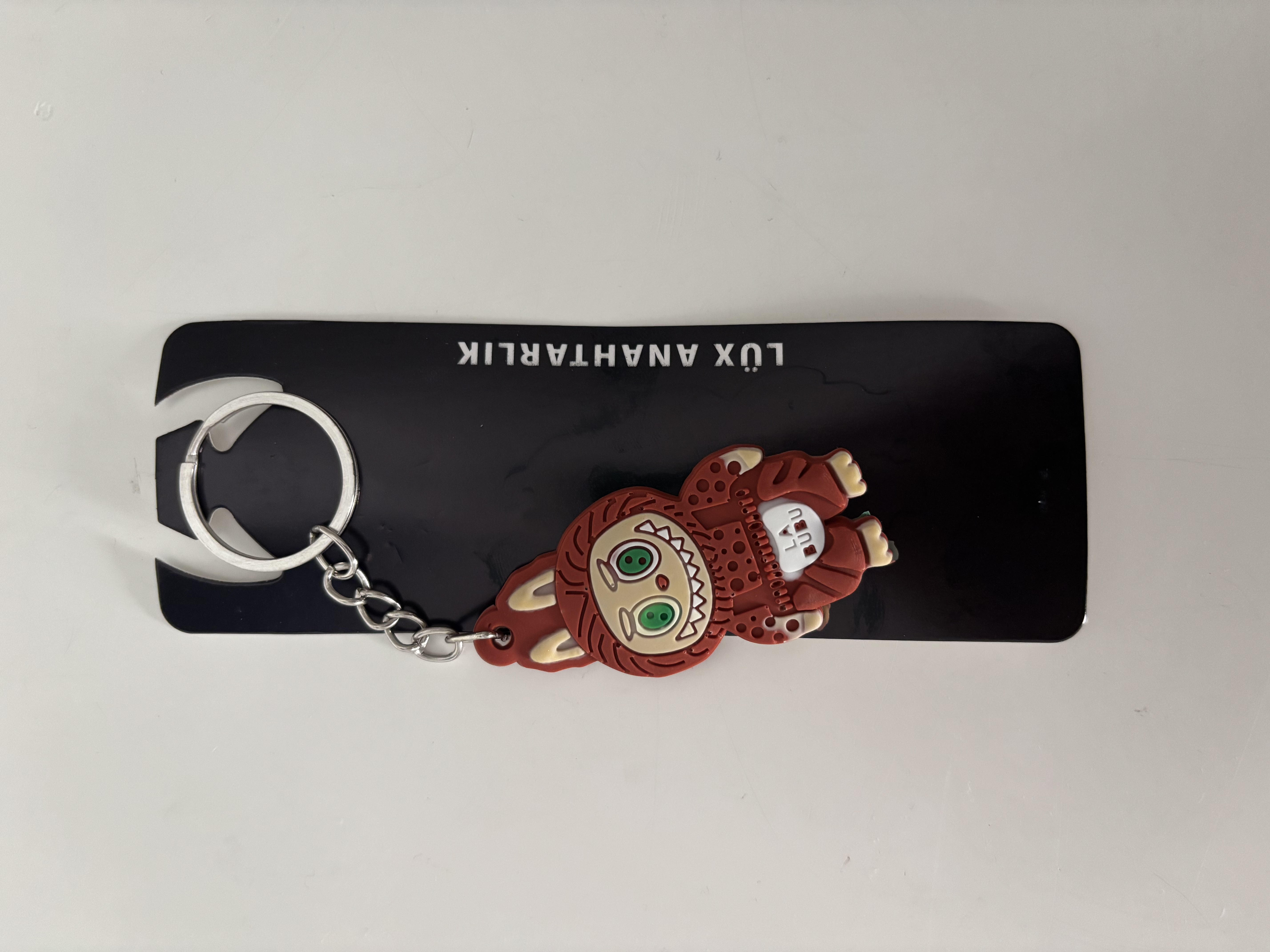 Figürlü anahtarlık Lahverengi