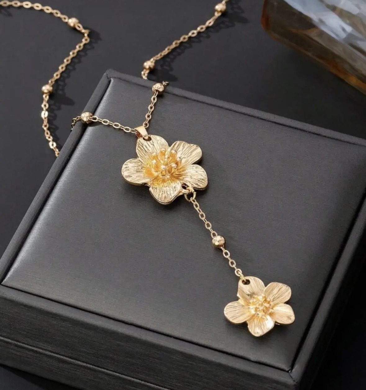 https://customers.birissine.com/public/uploads/product_gallery/IMG9009jpeg-birissine-085fa25a89fe.jpeg