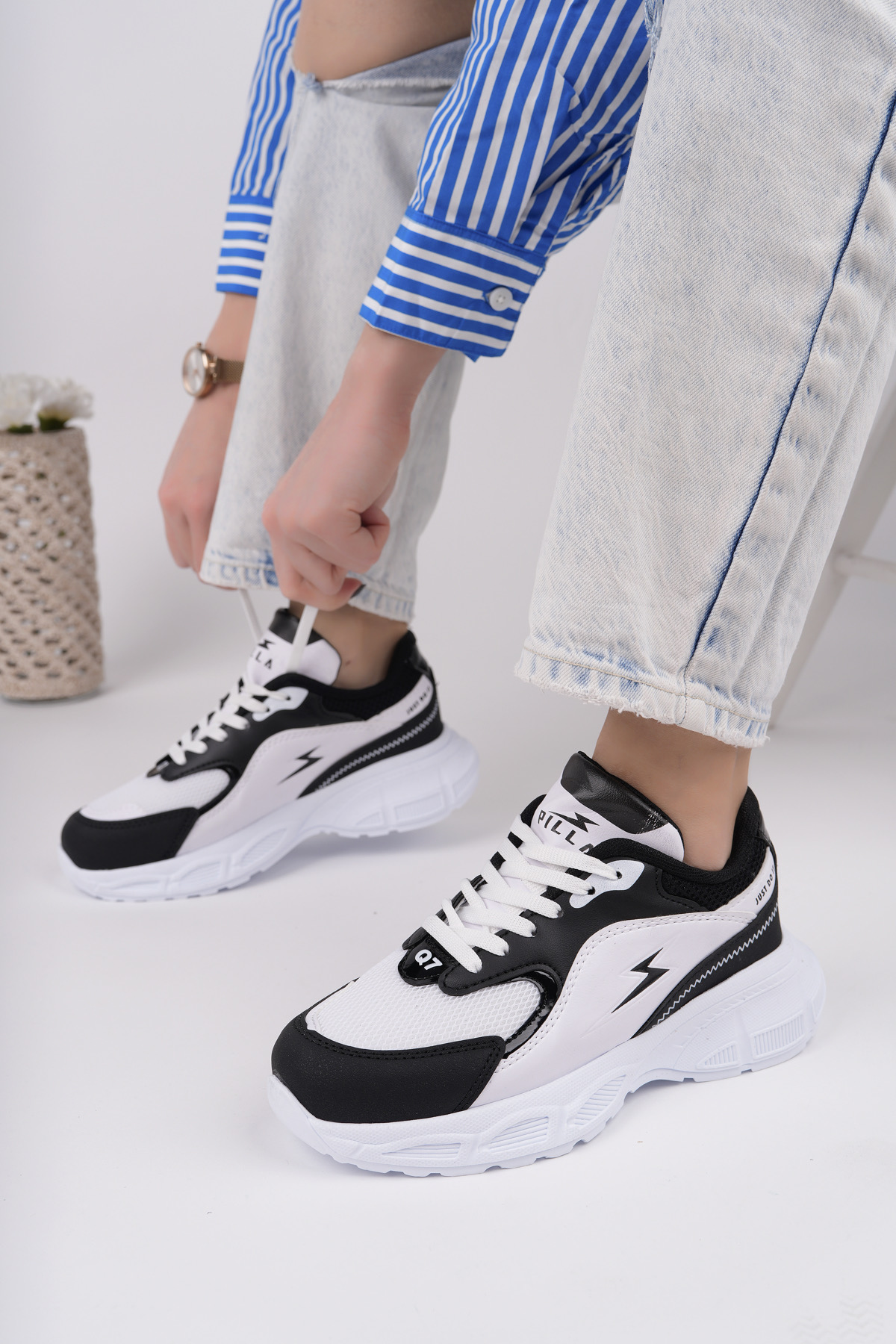 https://customers.birissine.com/public/uploads/product_gallery/MLK4132jpg-birissine-51c821119e5f.jpg