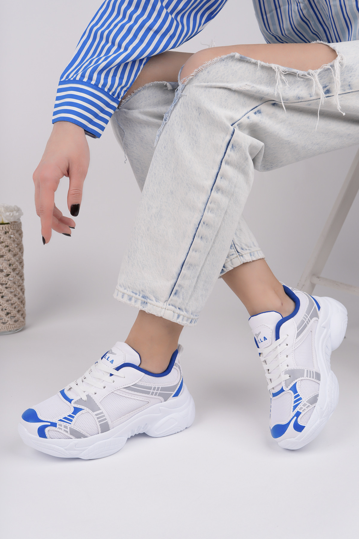 https://customers.birissine.com/public/uploads/product_gallery/MLK4136jpg-birissine-9f58a9a8b02e.jpg