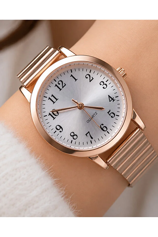 Retro Minimal Kasa Vintage Model Rakamlı Lüks Kadın Kol Saati Rose