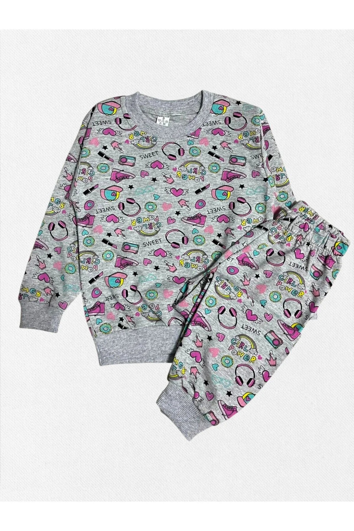 Kız Çocuk Pamuklu Gri Renk Kalp Şapka Desenli Uzun Kollu Pijama Takımı Gri
