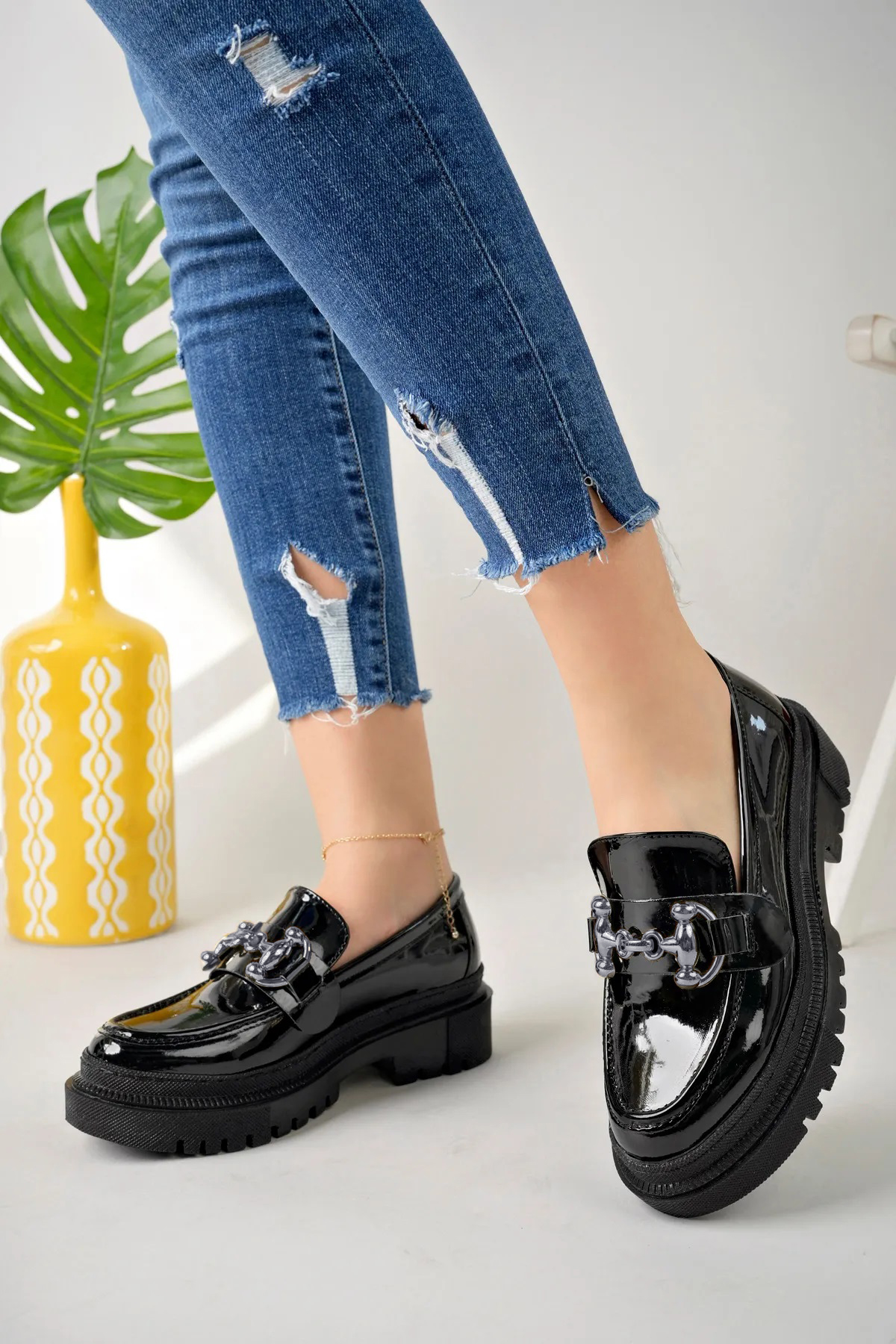 Siyah Rugan Gümüş