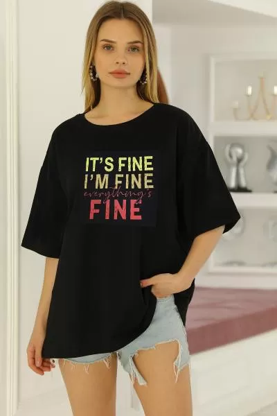 https://customers.birissine.com/public/uploads/product_gallery/baskili-oversize-t-shirt-siyah-2393.webp