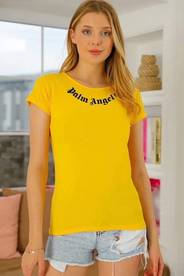 https://customers.birissine.com/public/uploads/product_gallery/baskili-t-shirt-hardal-493.webp