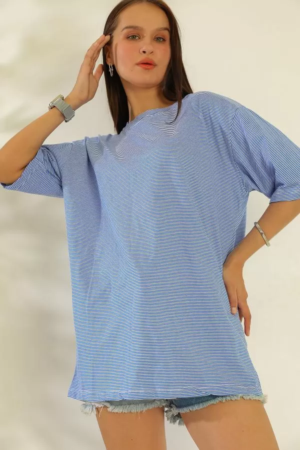 cizgili-oversize-t-shirt-mavi-21971.webp