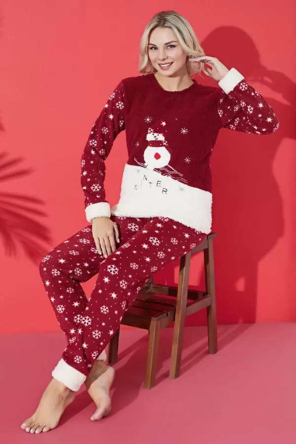 https://customers.birissine.com/public/uploads/product_gallery/desenli-polar-pijama-takimi-3681.webp