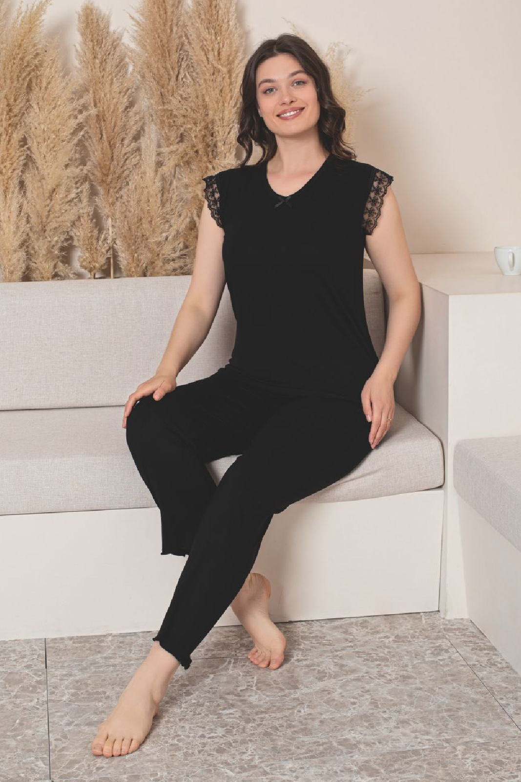 https://customers.birissine.com/public/uploads/product_gallery/i-0994-birissine-1748068300.jpeg