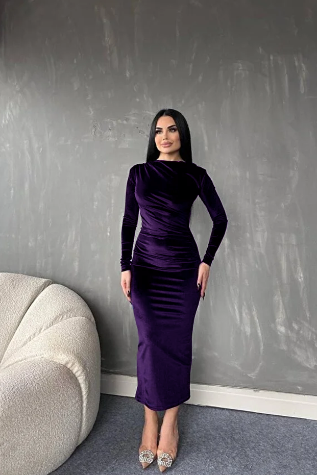 Drape Büzgü Detaylı Uzun Kadife Elbise Mor