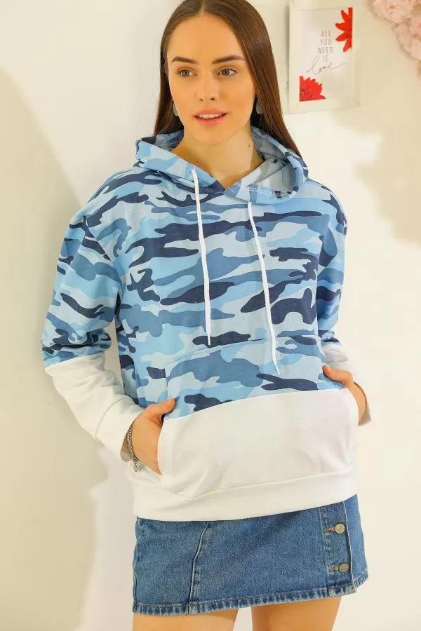 https://customers.birissine.com/public/uploads/product_gallery/kapsonlu-kamuflaj-sweat-mavi-1453.webp