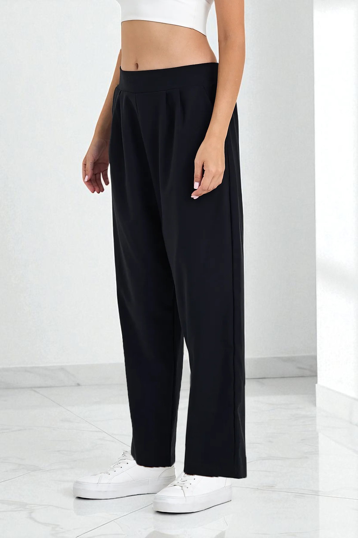 siyah-kadin-pantolon-ayrobin-2-birissine-1752065423).jpg