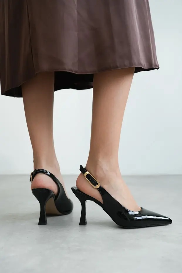 https://customers.birissine.com/public/uploads/product_gallery/siyah1jpg-birissine-9cc517e849c1.jpg