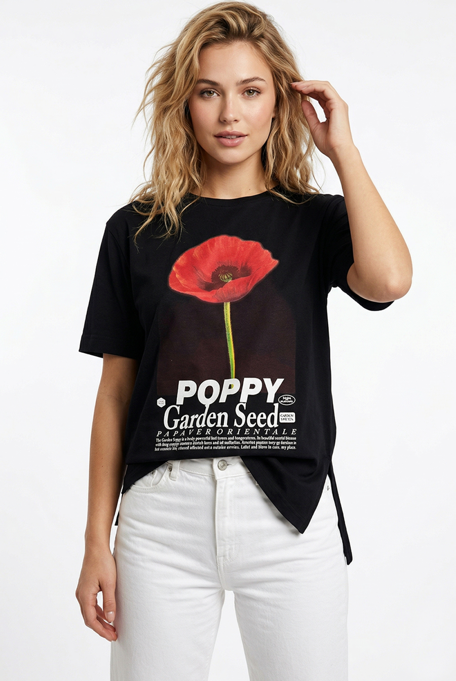 Yırtmaç Detaylı Baskılı Kadın Oversize T-shirt Siyah