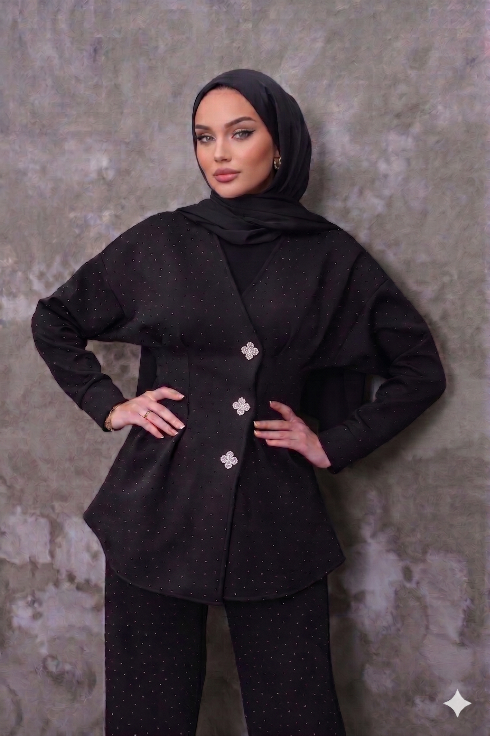 https://customers.birissine.com/public/uploads/product_gallery/siyah1png-birissine-db68dc4623cb.png